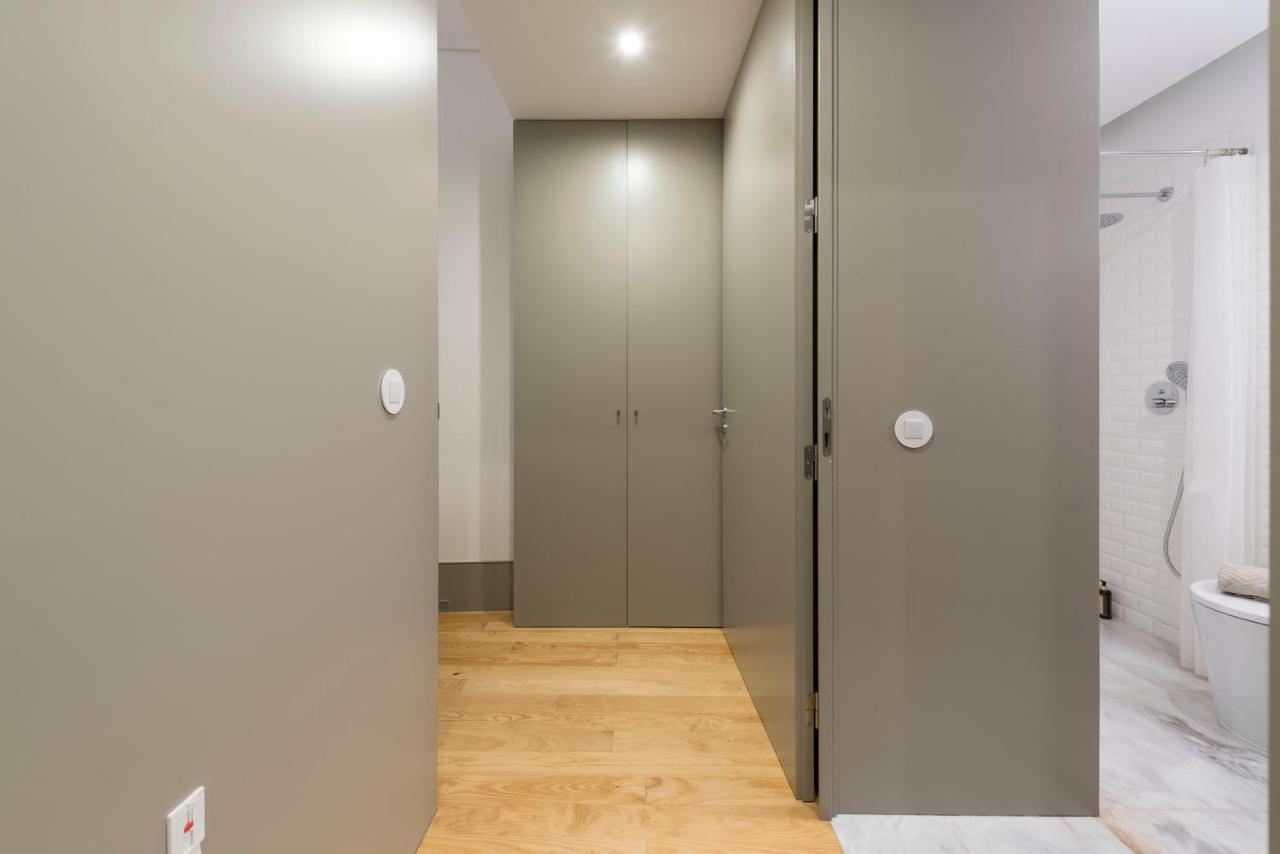 Lovelystay - Stylish Central Apartment By Bolhao Market OOporto Esterno foto